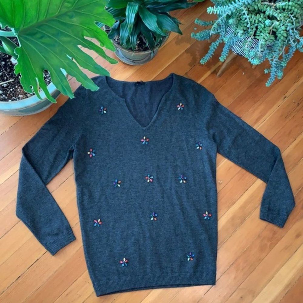 YUKA Gray V Neck Jeweled Sweater